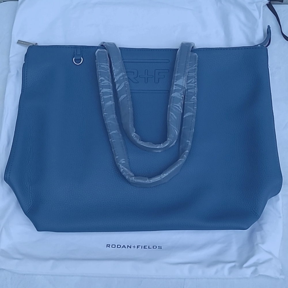 Rodan & Fields genuine leather bag